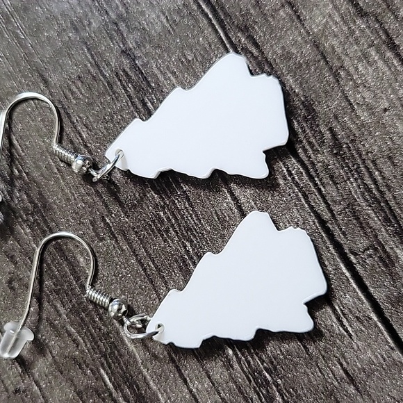 Little Debbie Christmas Tree Earrings - Picture 2 of 3